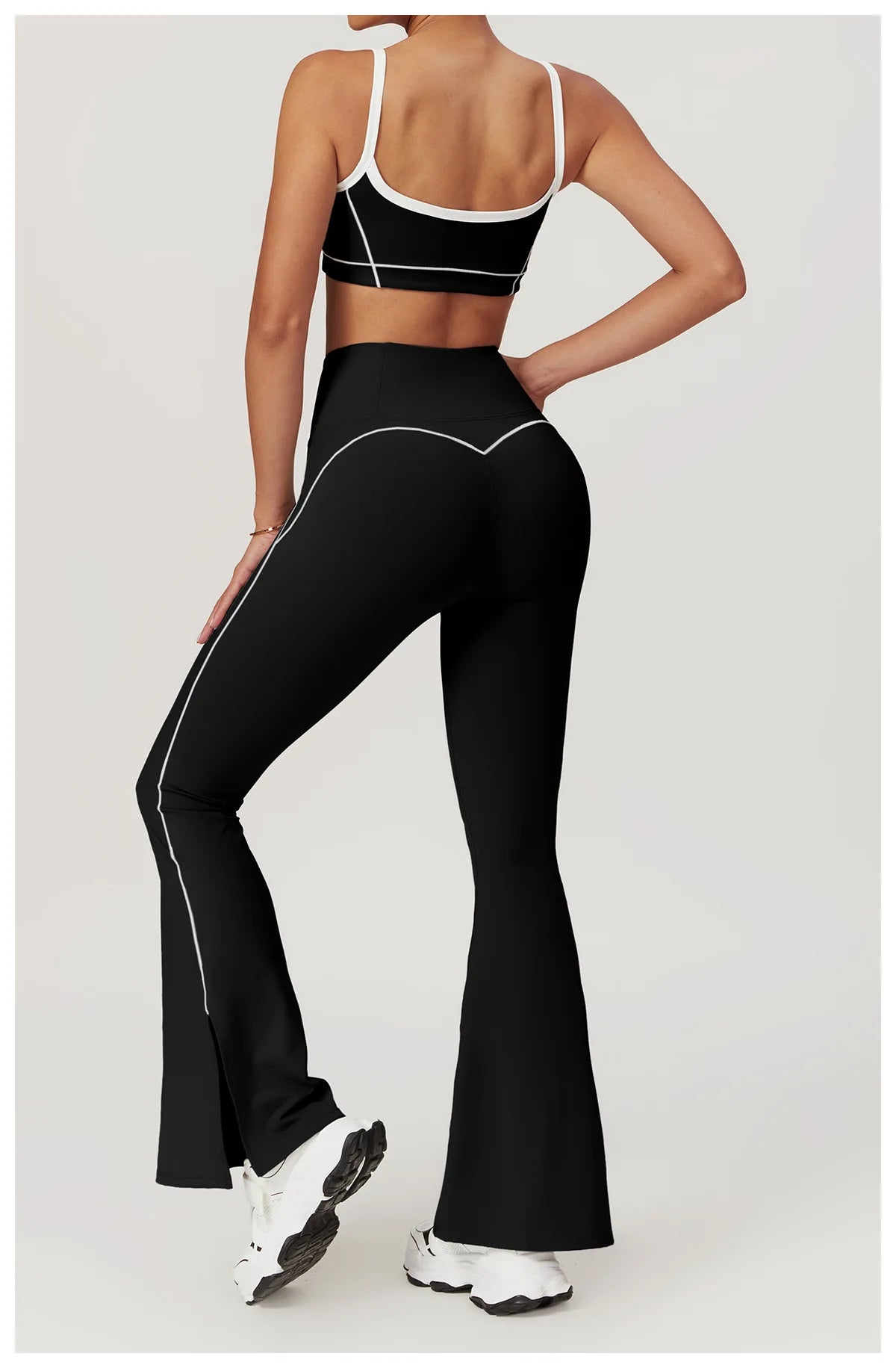 Yoga-Set mit Kontrastnähten – Schlagleggings & Sport-BH