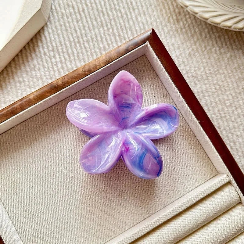 Große Haarkralle mit Blumendesign