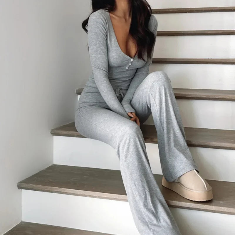 Zweiteiliges Button-Up Set – Figurbetontes Langarmtop & Passende Hose