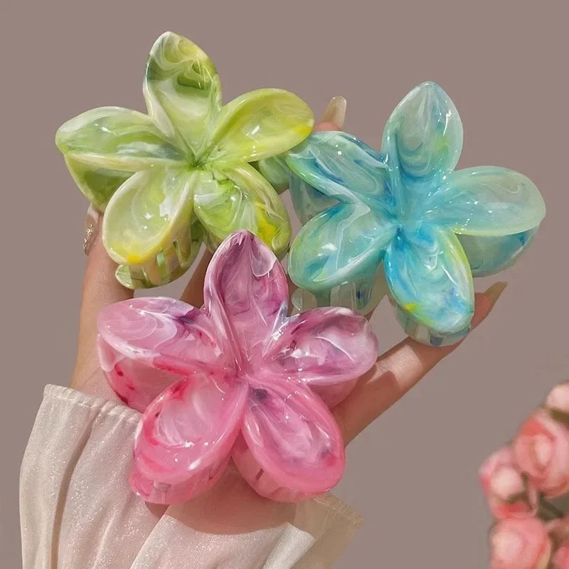 Große Haarkralle mit Blumendesign