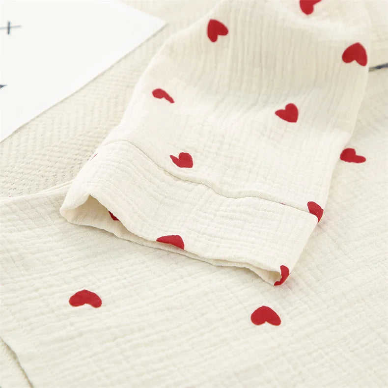 Baumwoll-Pyjama-Set mit Herzmuster – Langärmliges Schlafanzug-Set mit Knopfleiste