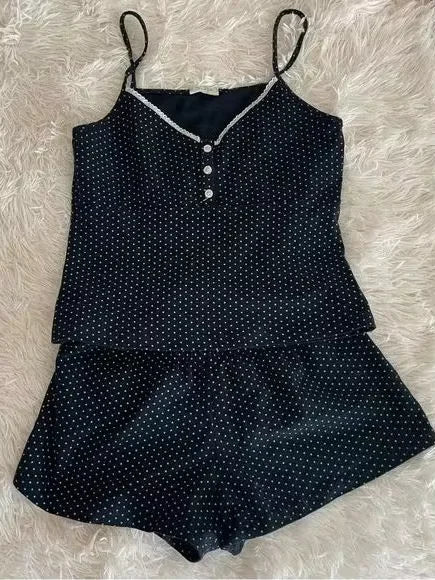 Zweiteiliges Set mit Streifen – Spitzenbesetztes Trägertop & High-Waist Shorts
